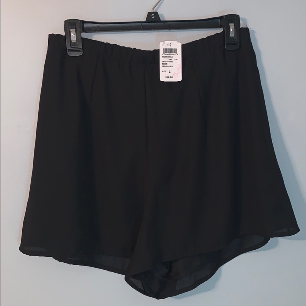 Windsor High Waisted Dress Shorts Large